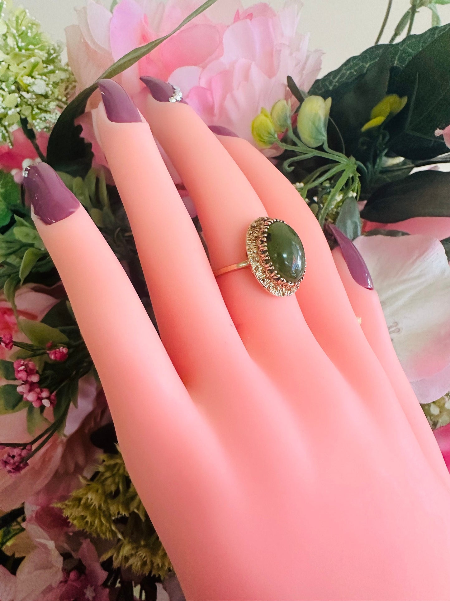 10kt solid Yellow Gold Jade Ring