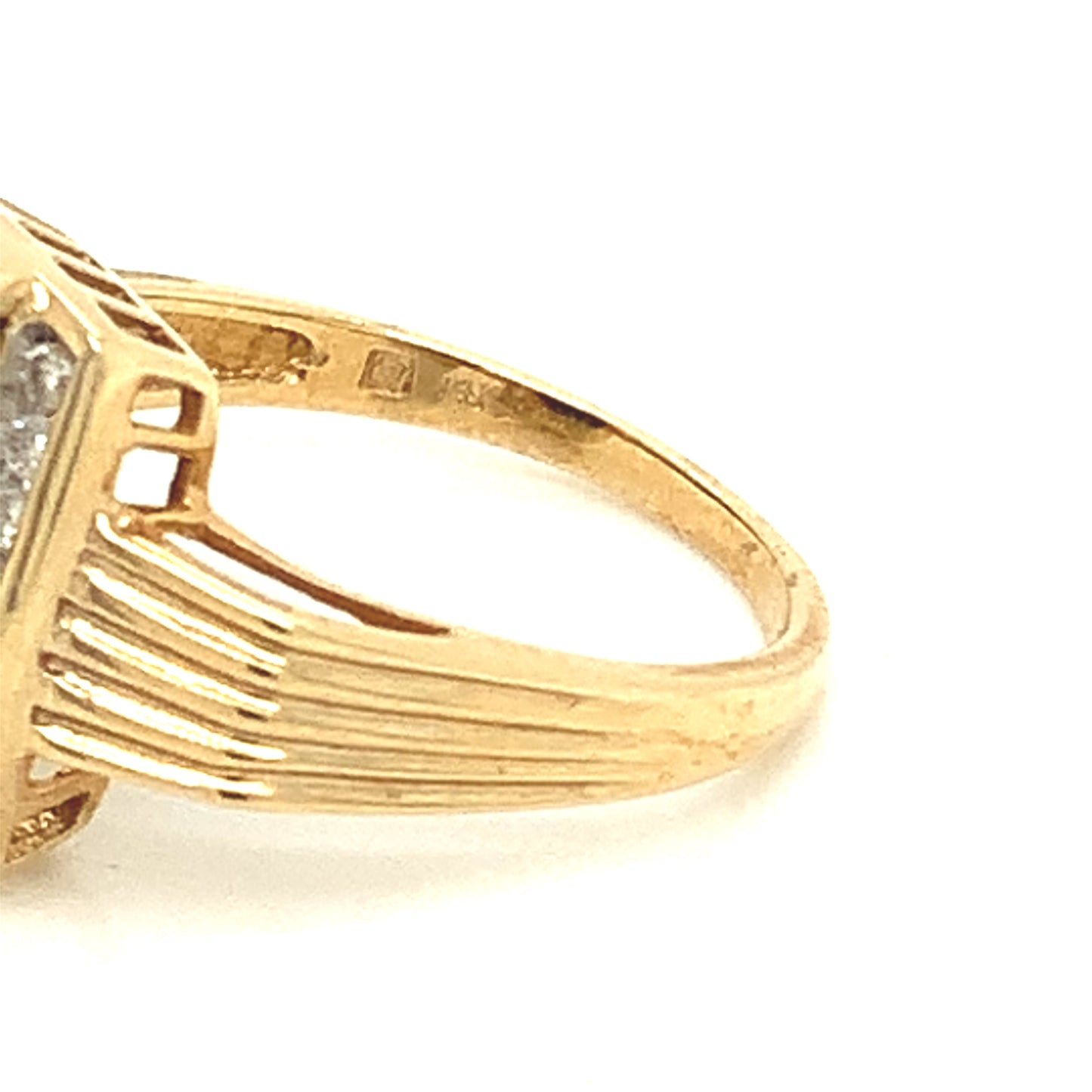 14kt yellow solid gold onyx ring