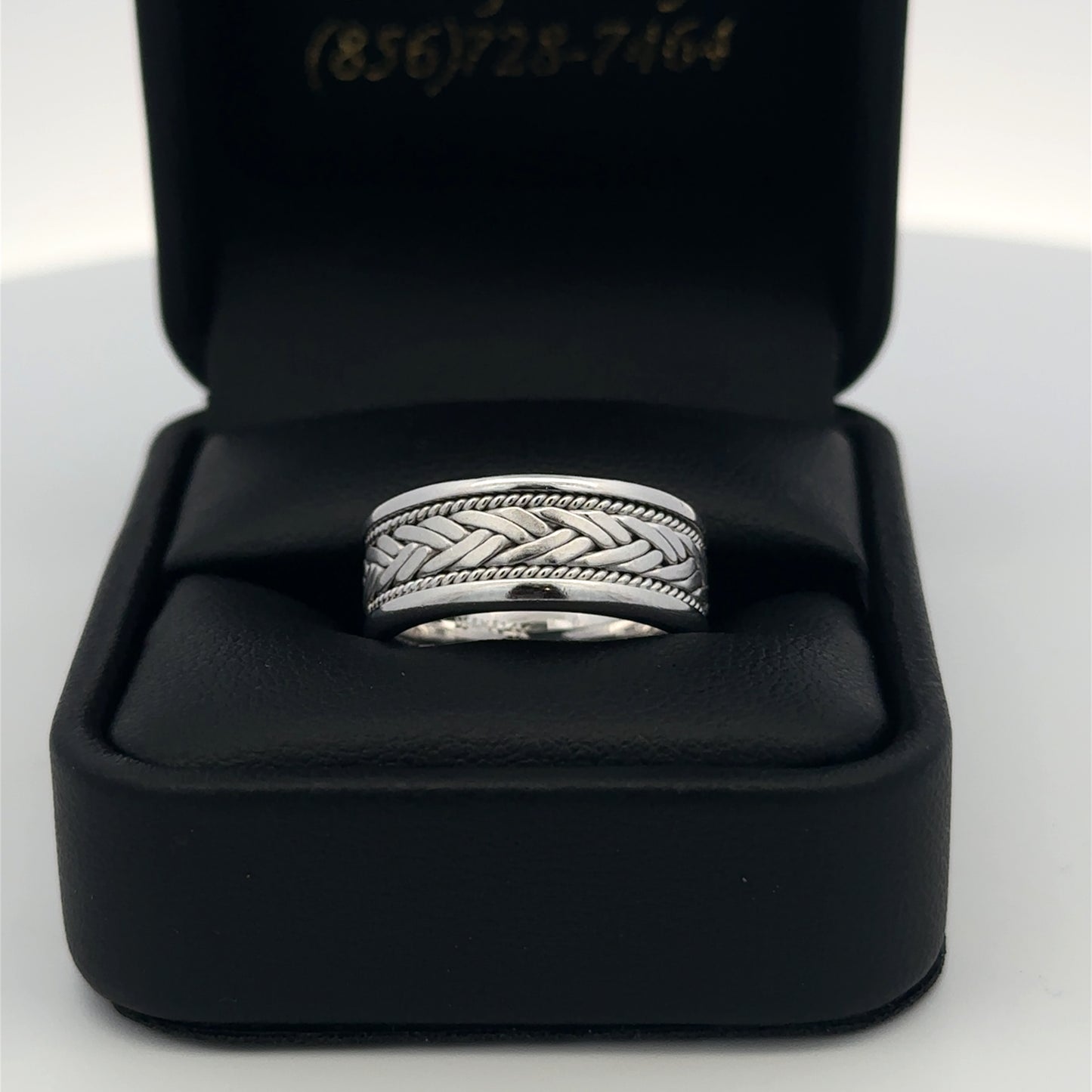 14kt white solid gold wedding band
