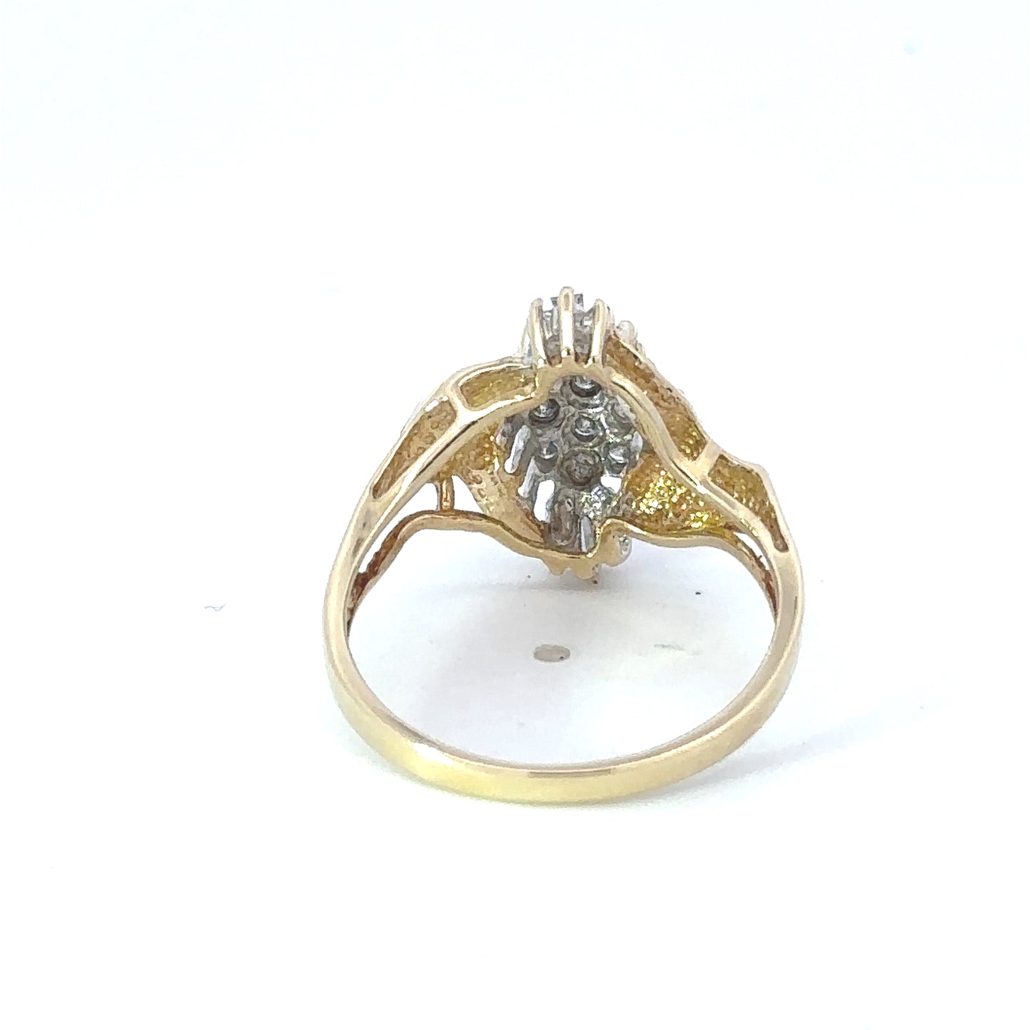 10kt yellow gold diamond cluster vintage ring