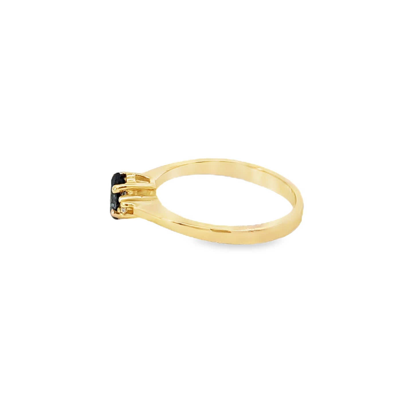 14kt yellow  solid gold sapphire ring