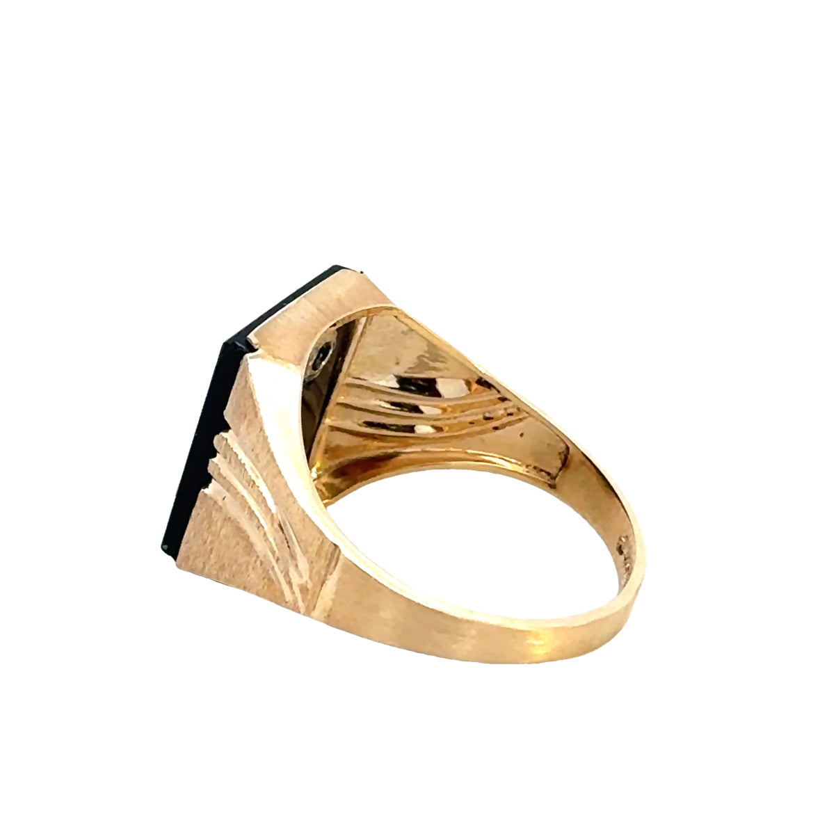 14kt solid yellow gold vintage  onyx ring