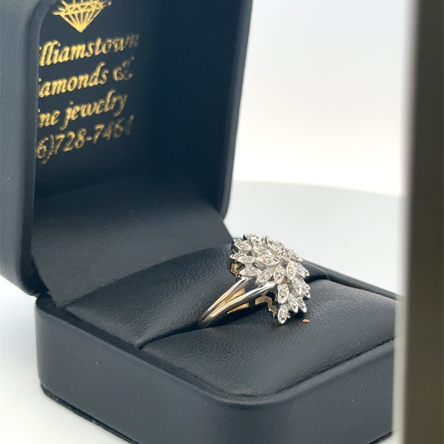 14kt  yellow  solid gold   diamond  cluster ring