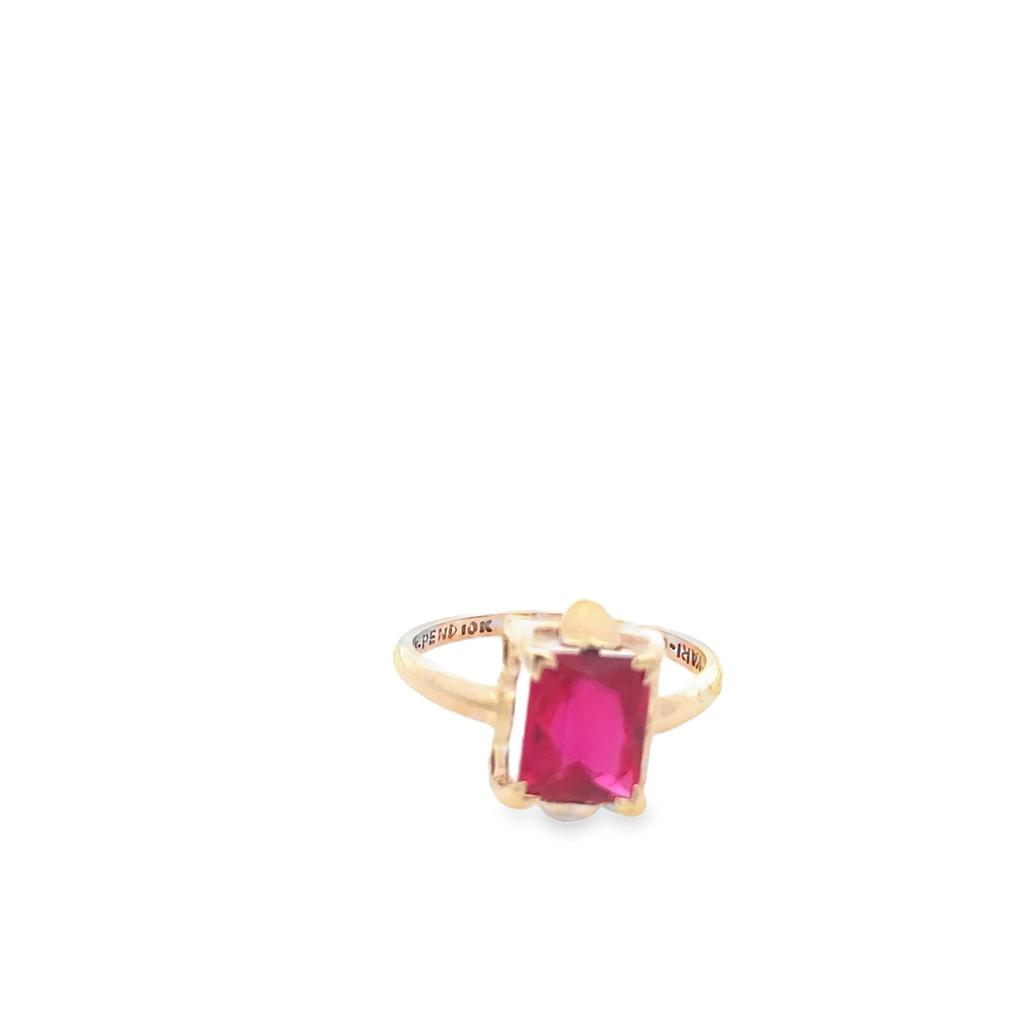 10kt solid gold vintage red stone ring  with hearts