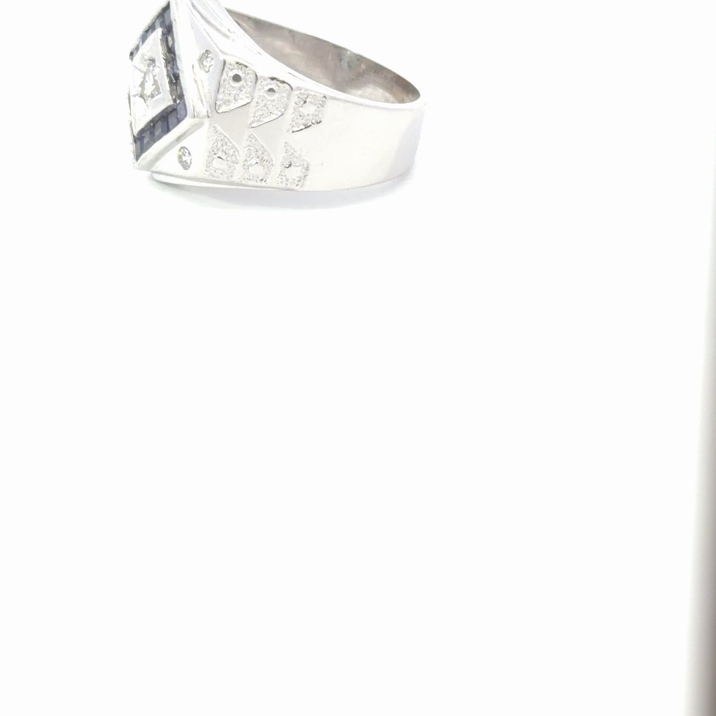 14kt solid white gold men's ring vintage sapphire and diamonds
