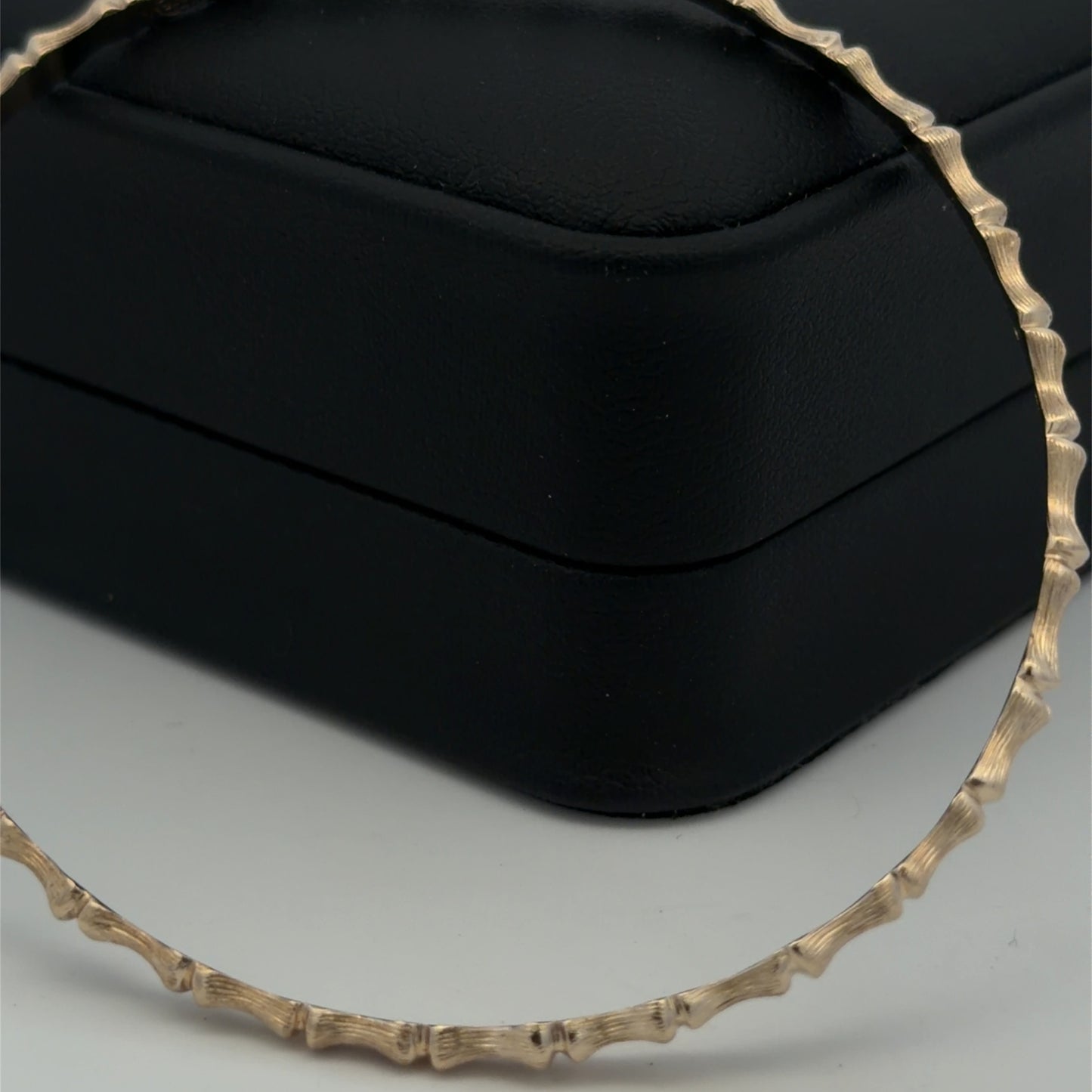 14kt yellow  solid gold bamboo bangle vintage
