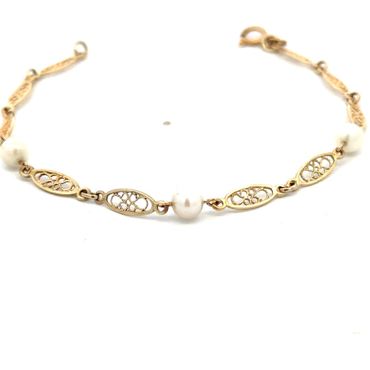 14kt yellow solid gold bracelet filigree vintage and pearls