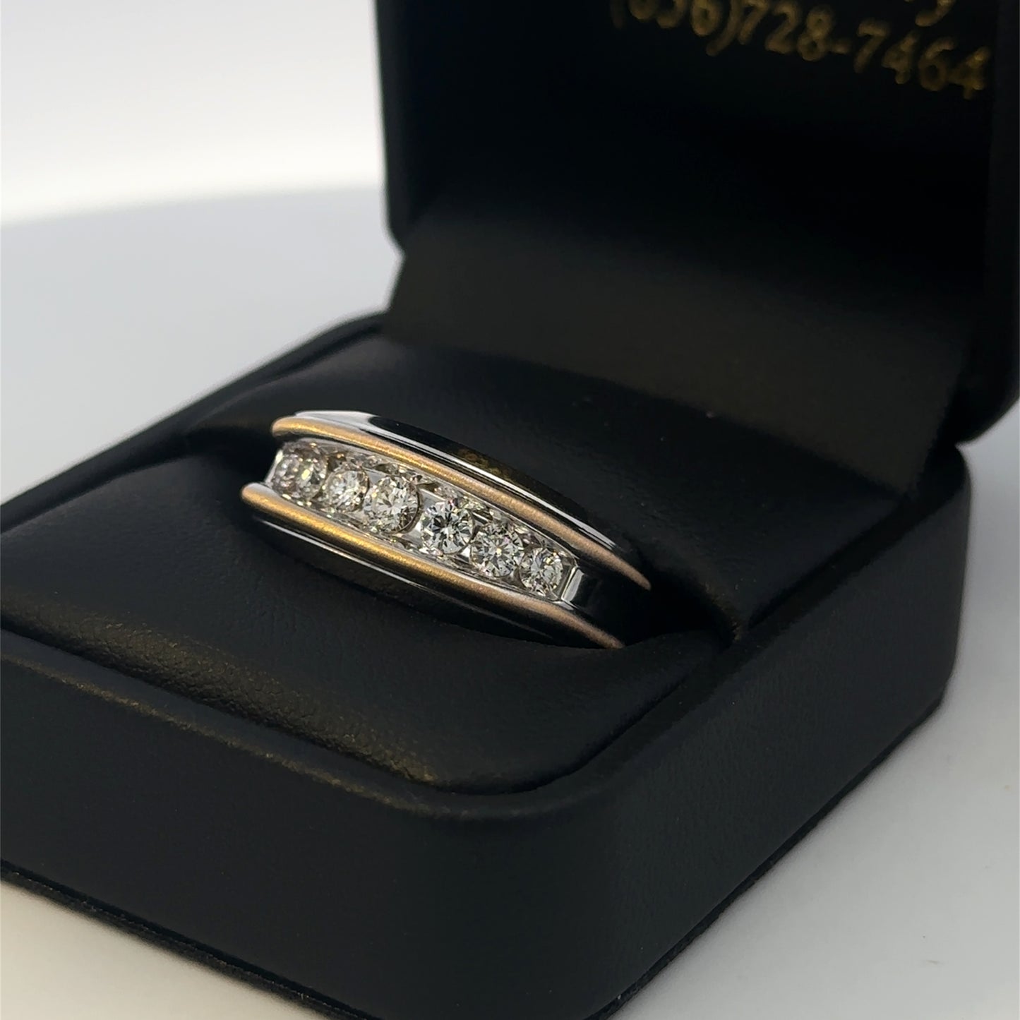 14kt white solid gold diamond men's ring estate