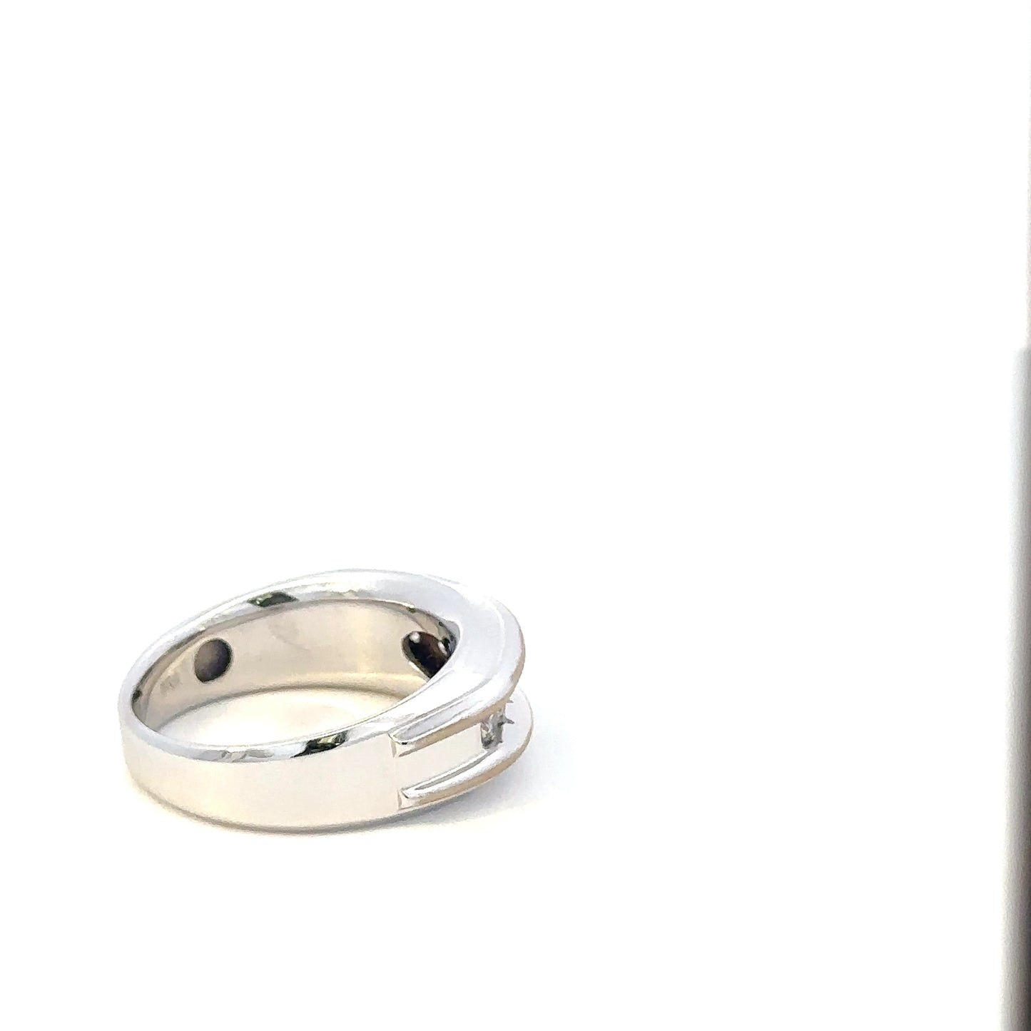 14kt white solid gold diamond men's ring estate