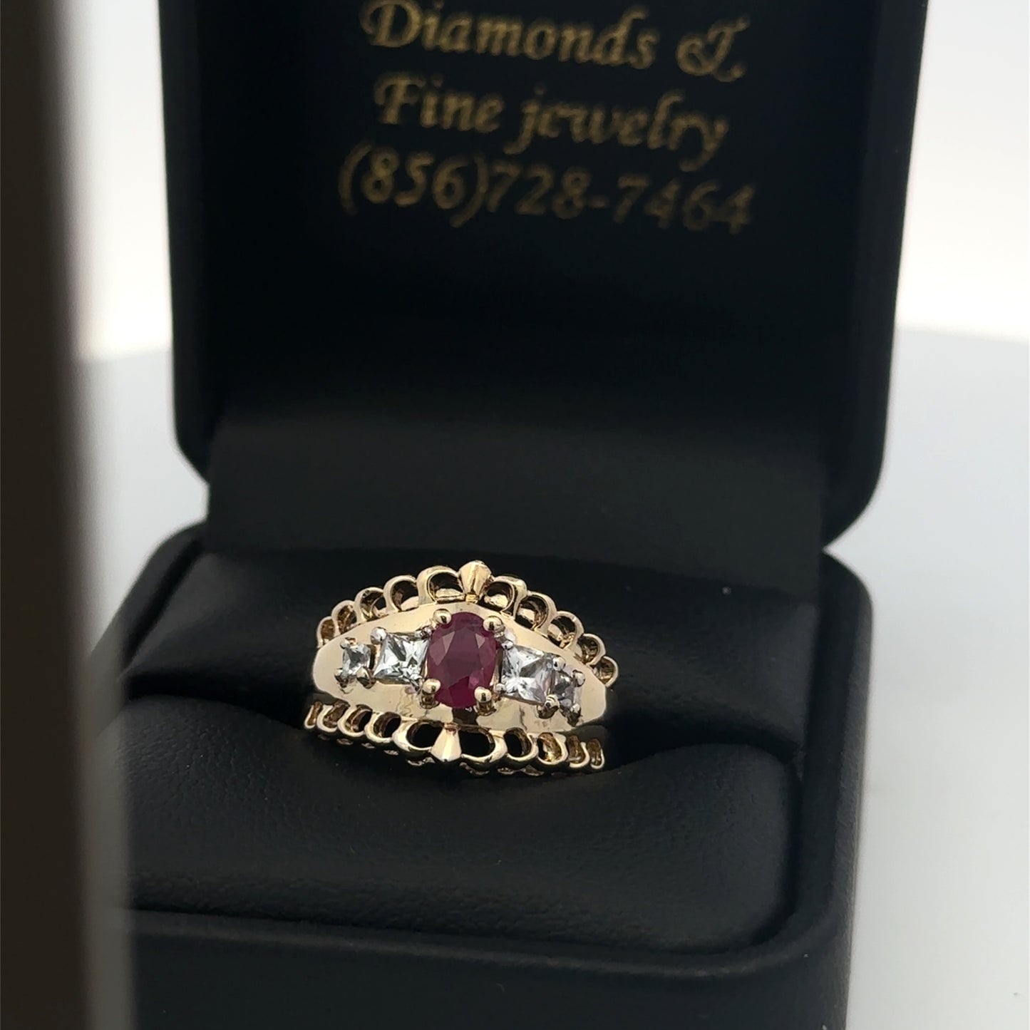 14kt yellow solid gold ruby ring estate