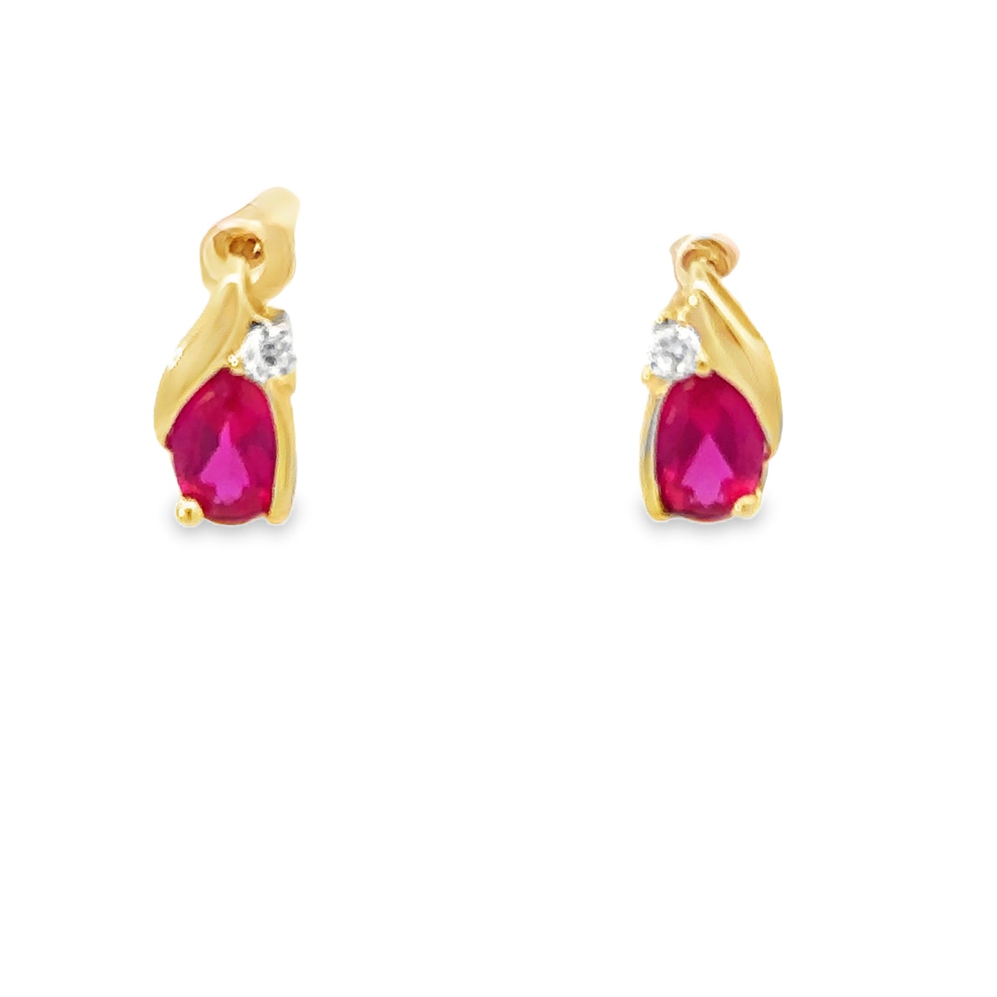 14kt yellow gold stud earrings vintage red stone and CZ