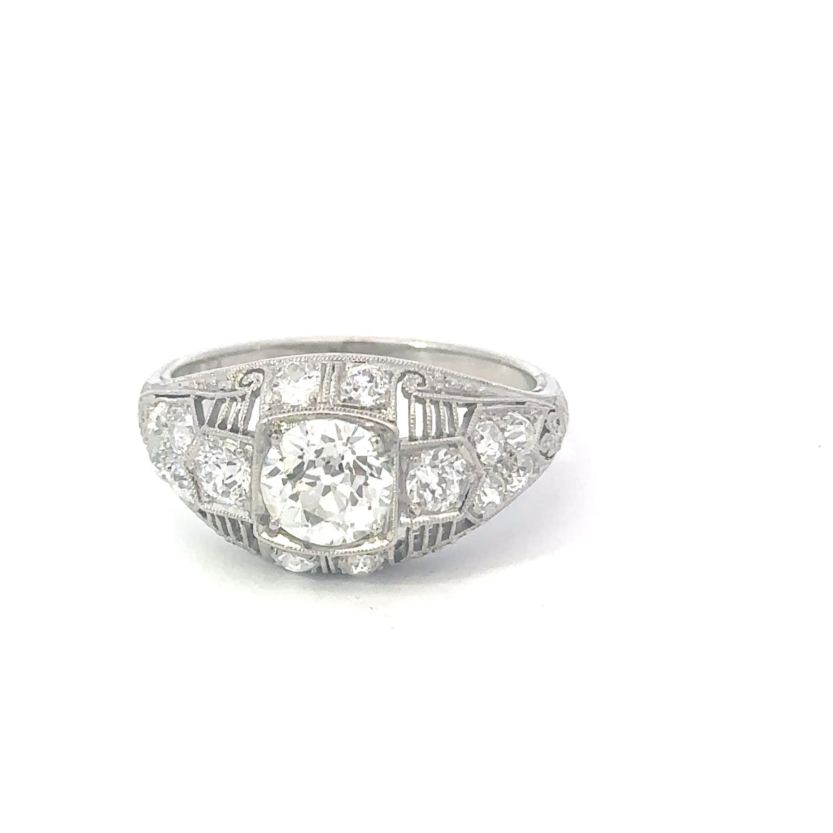 Antique 1930s Platinum 1.50 CTW Diamond Art Deco Filigree Ring