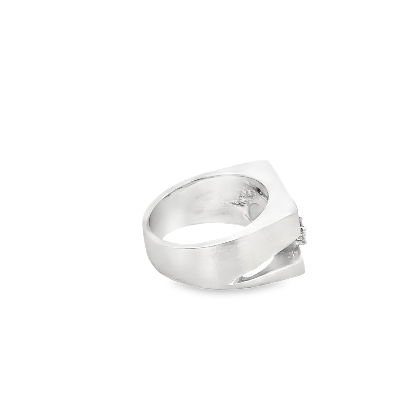 14kt white solid gold ring with diamond and lindy blue star