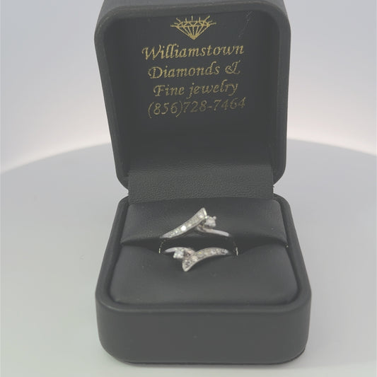 14kt white gold diamond insert vintage ring