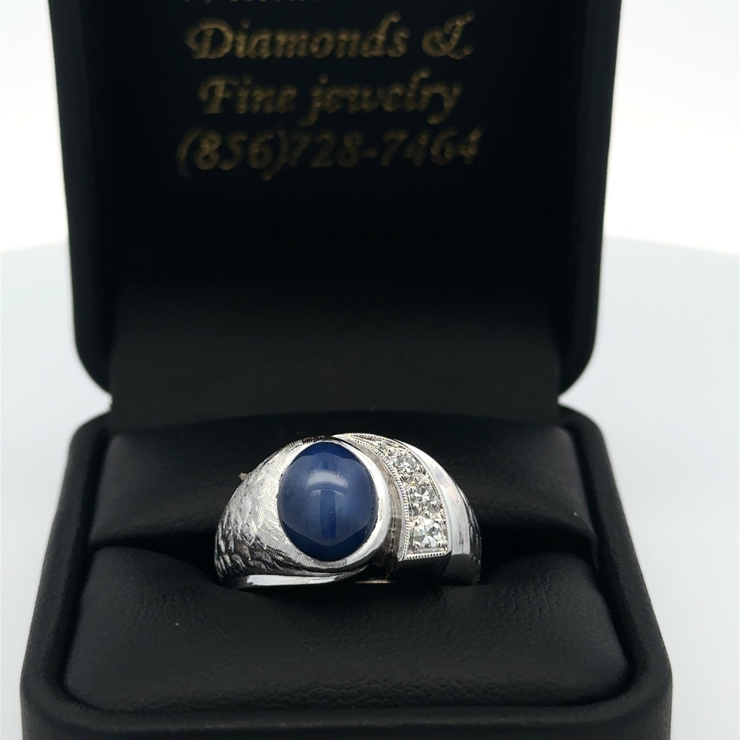 14kt white  gold vintage ring Lundy blue star and diamond