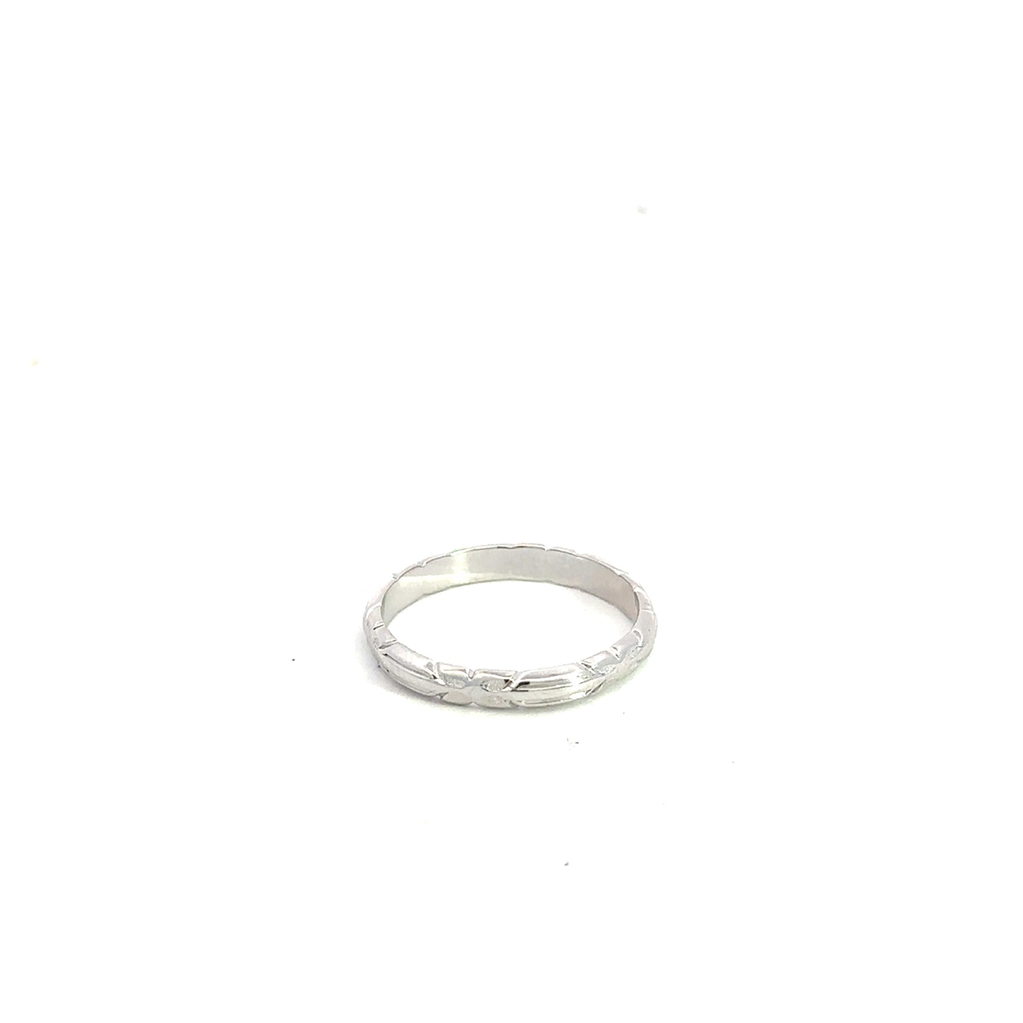14kt white solid gold vintage band