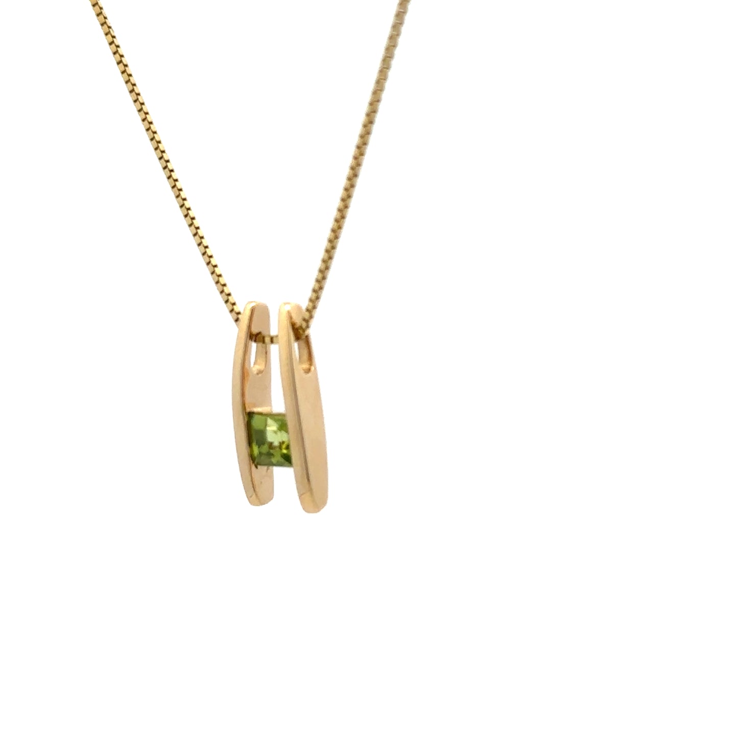 10K Yellow Gold Peridot Pendant – August Birthstone Green Gemstone Charm