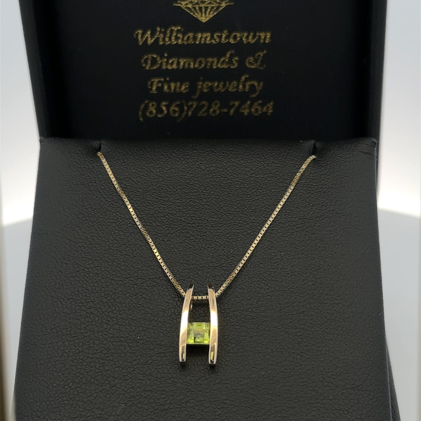 10K Yellow Gold Peridot Pendant – August Birthstone Green Gemstone Charm