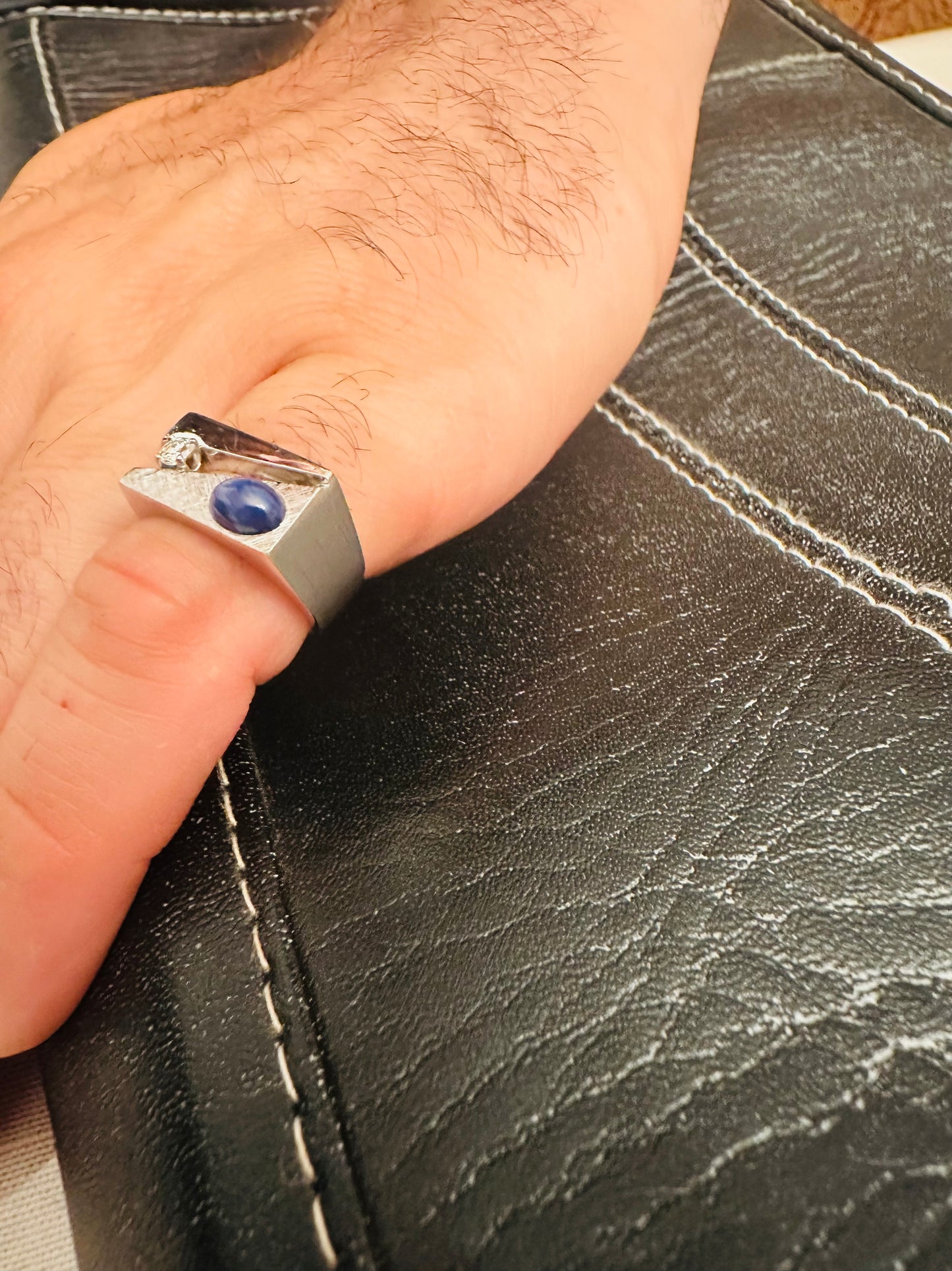 14kt white solid gold ring with diamond and lindy blue star