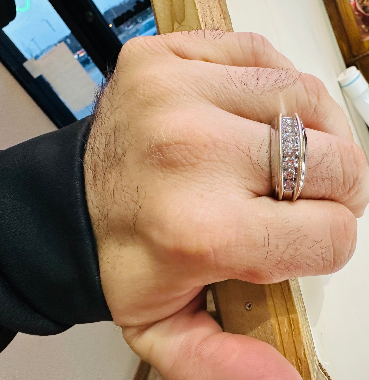 14kt white solid gold diamond men's ring estate