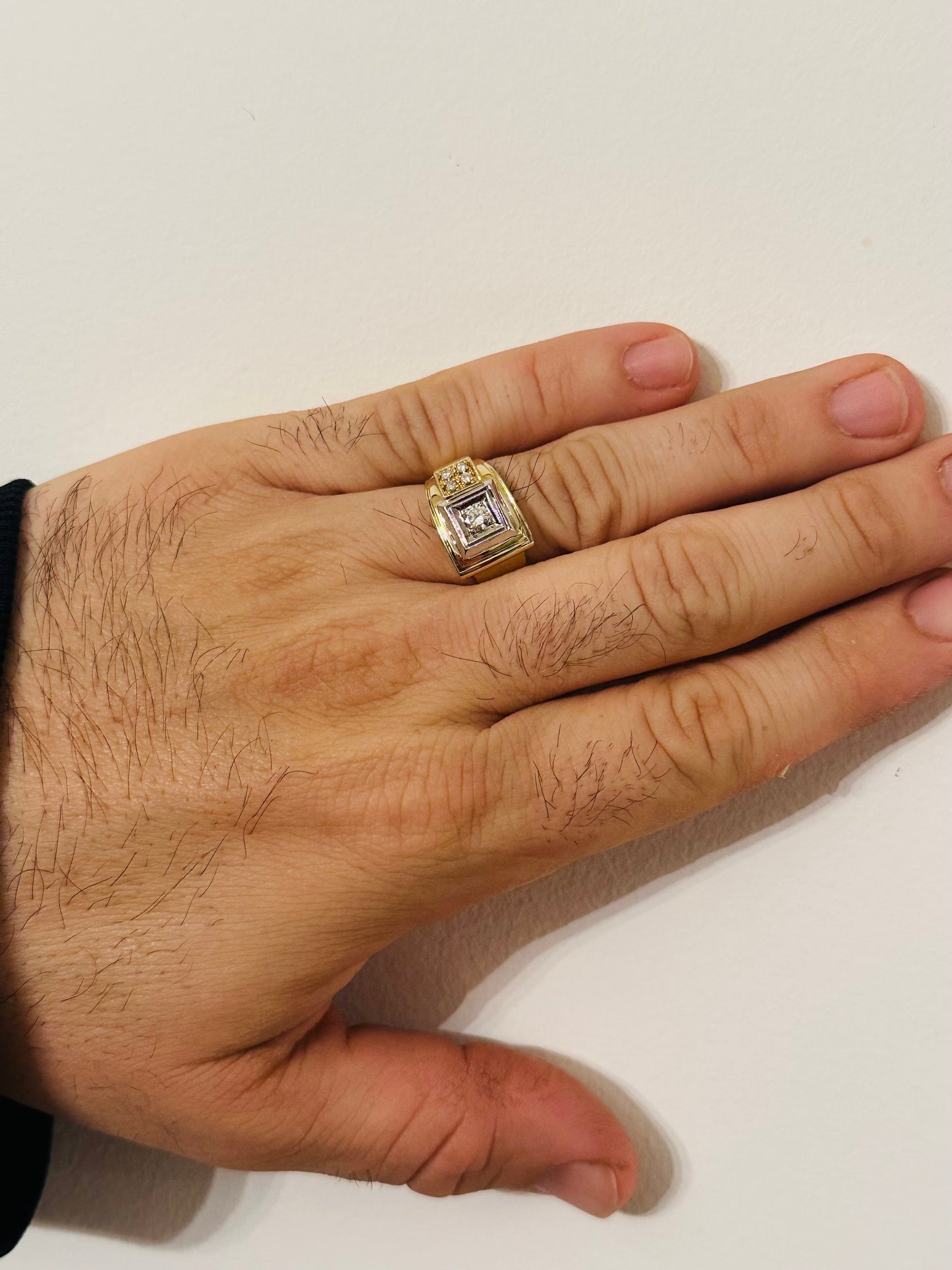 Vintage Men’s Diamond Ring – 14K Solid Gold