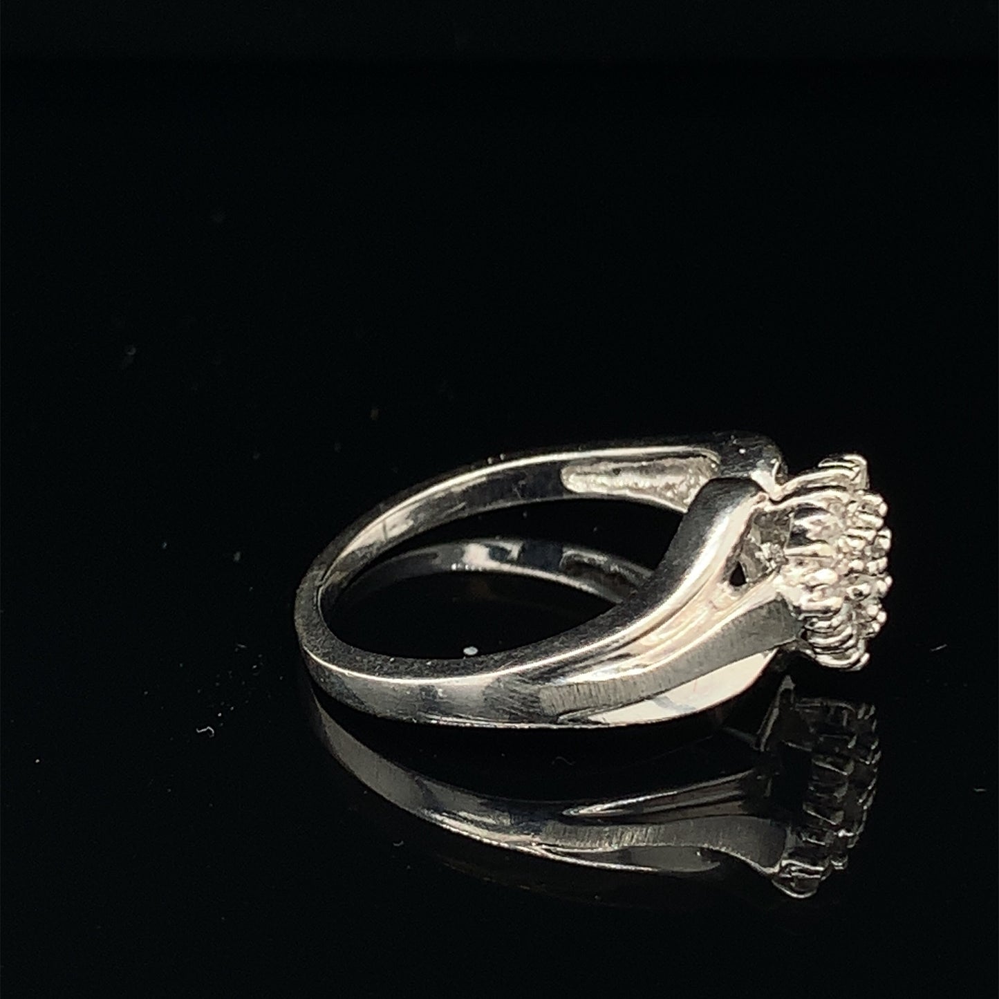 10KT Vintage Solid White Gold Diamond Ring Cluster Heart