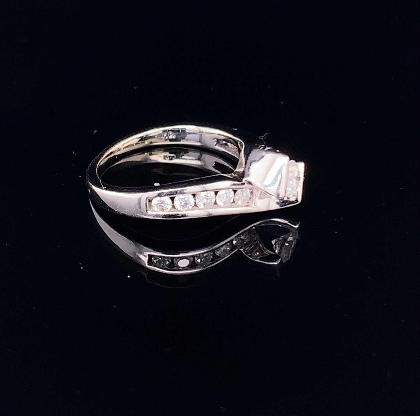 Vintage 14KT solid White Gold diamond engagement ring