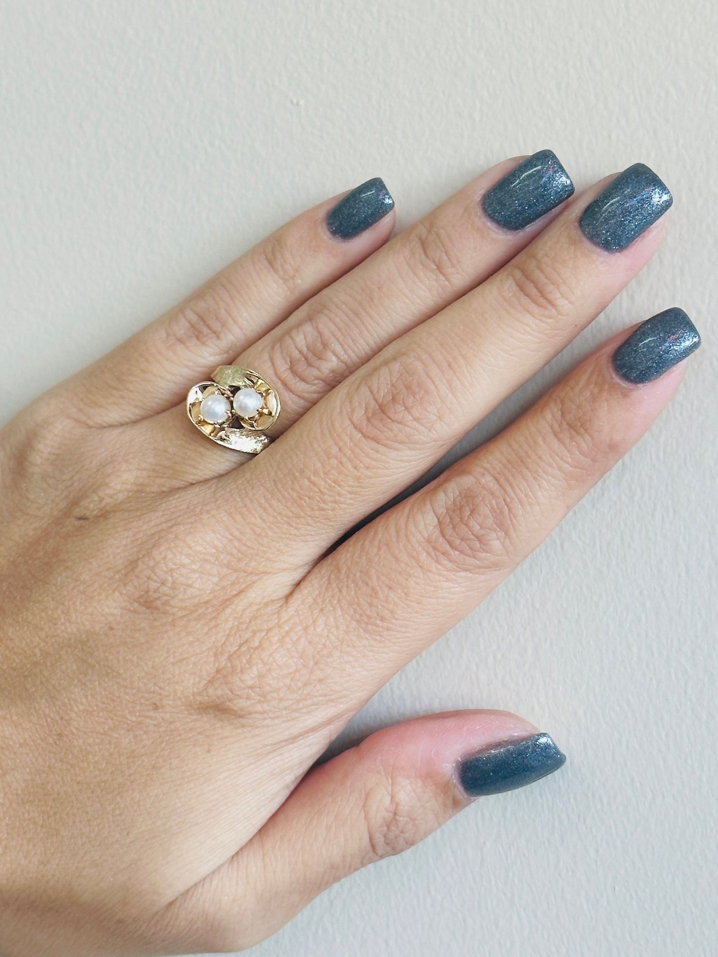 14kt yellow gold double pearl ring vintage